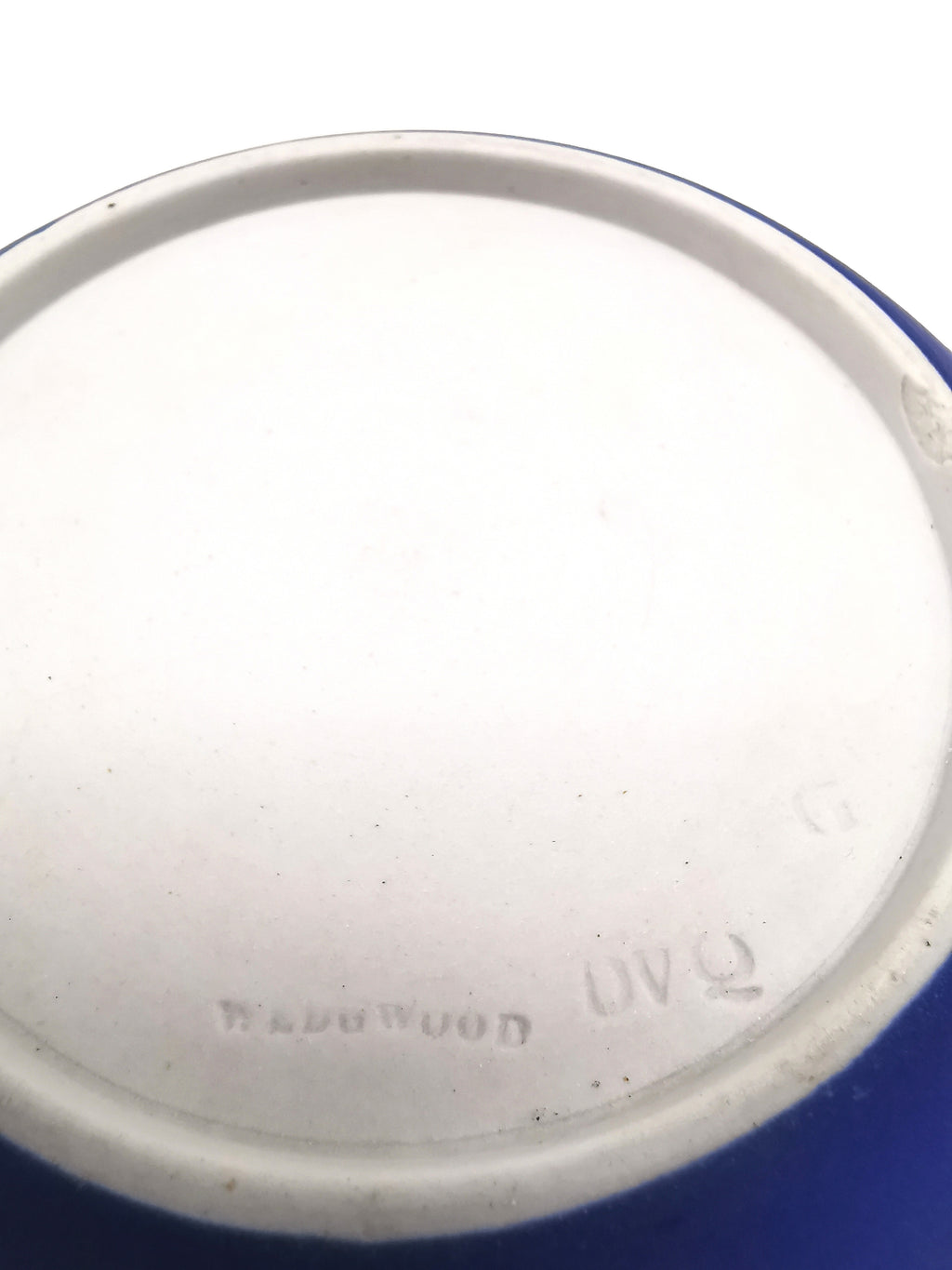 Antique Wedgwood Cobalt Blue Jasperware Small Bowl - 13cm Diameter (1888)