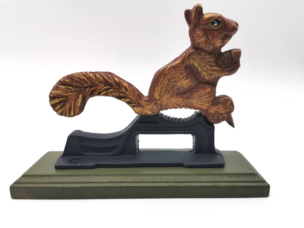 Restored Vintage Cast Iron Squirrel Nutcracker – Hand-Painted, Matt Varnished on Wood Base
