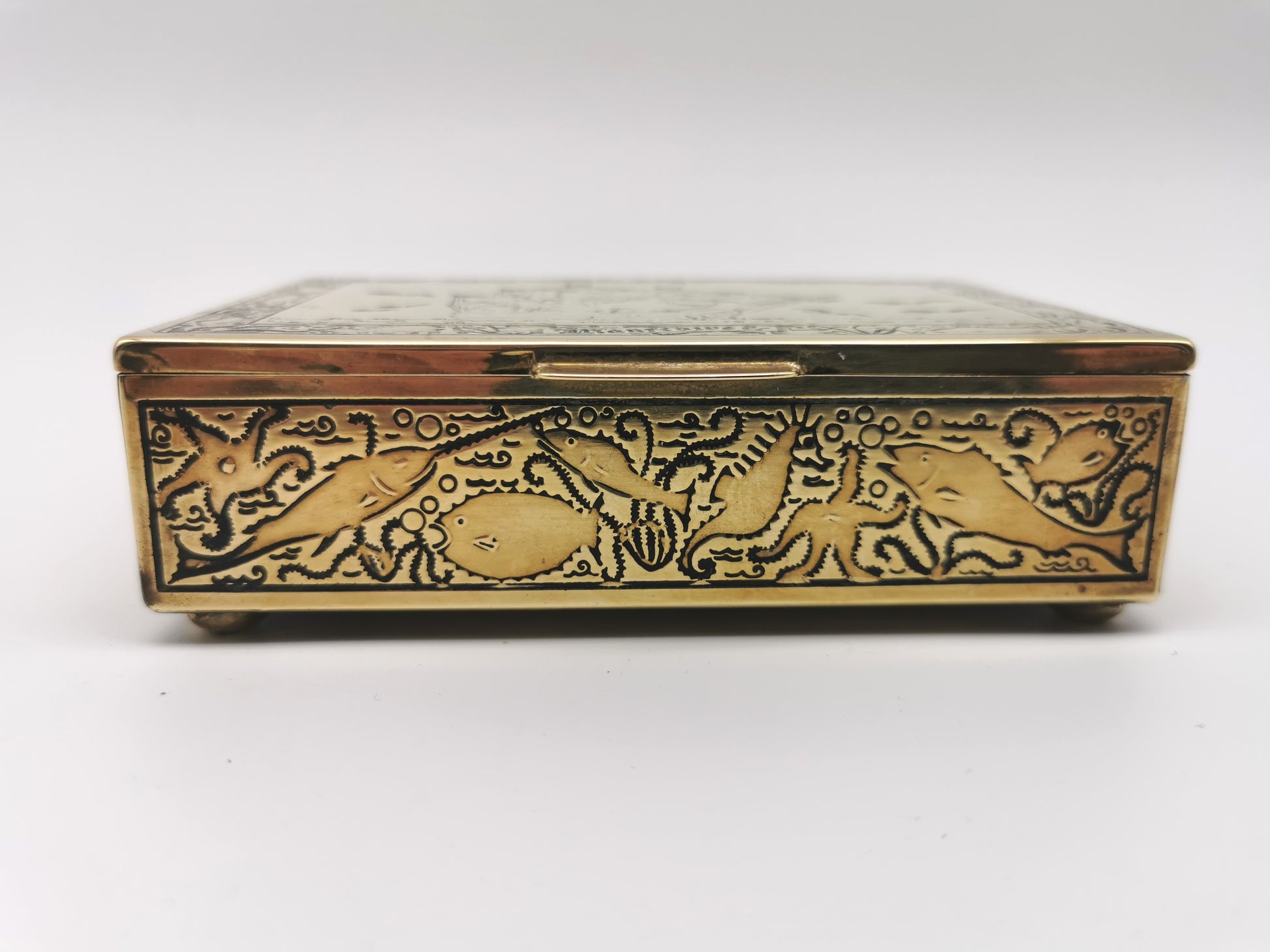 Vintage Brass Repoussé Mayflower Galleon Trinket Box Wood Lined Nautical/ Sea Creatures