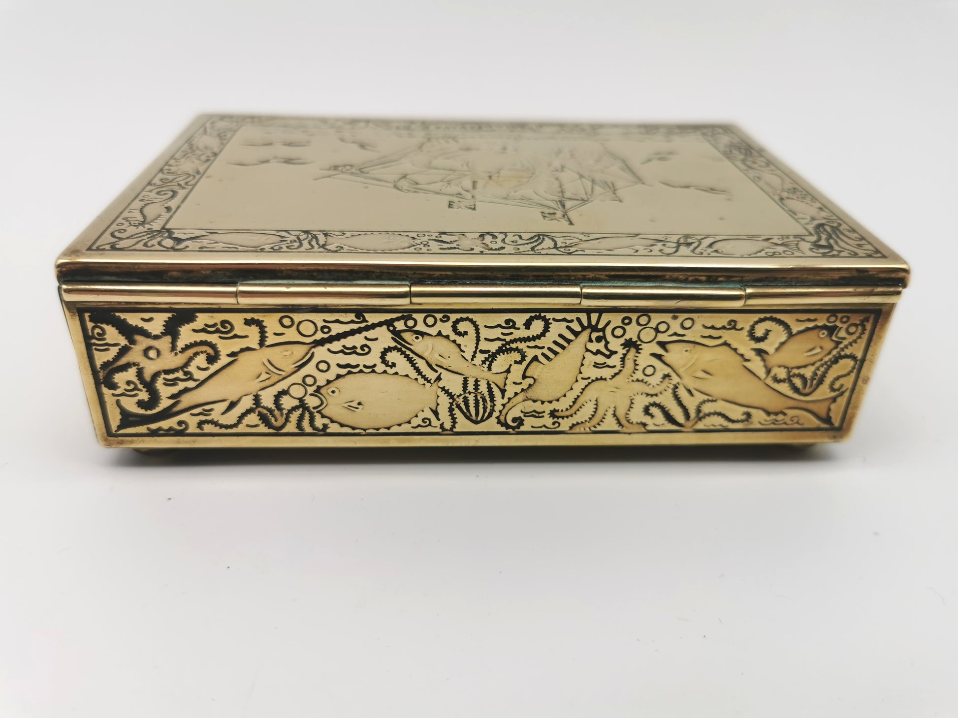 Vintage Brass Repoussé Mayflower Galleon Trinket Box Wood Lined Nautical/ Sea Creatures
