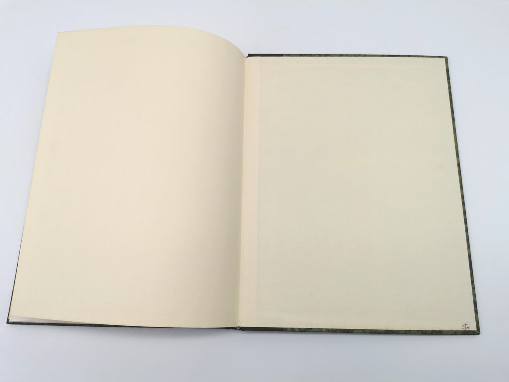 A Garden of Roses  - Alfred Parsons & Graham Stuart Thomas Vintage 1987 Hardback Book (First Edition)