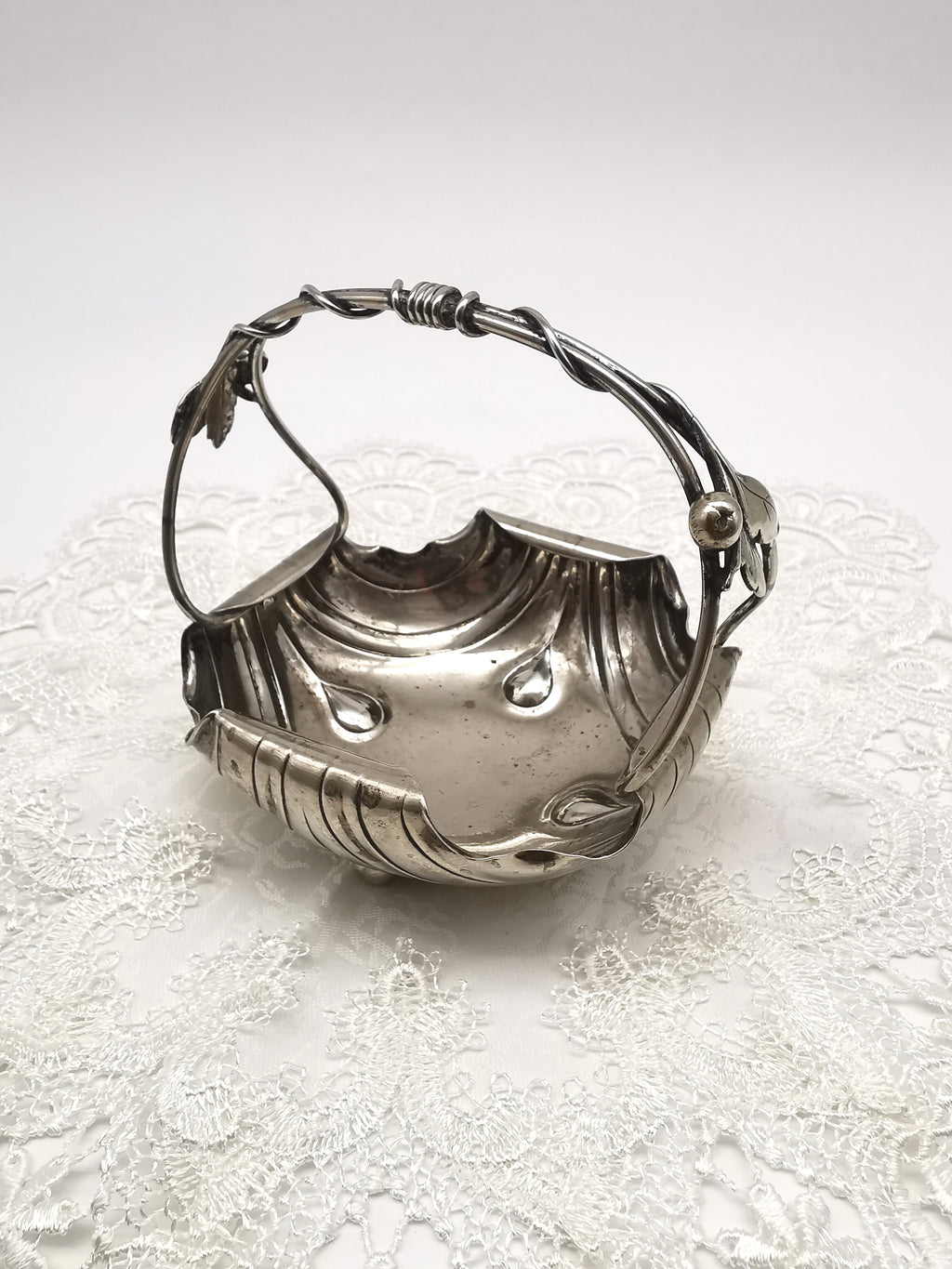 Antique WMF Art Nouveau Silver Plated Bonbon Basket – Vine & Berry Handle