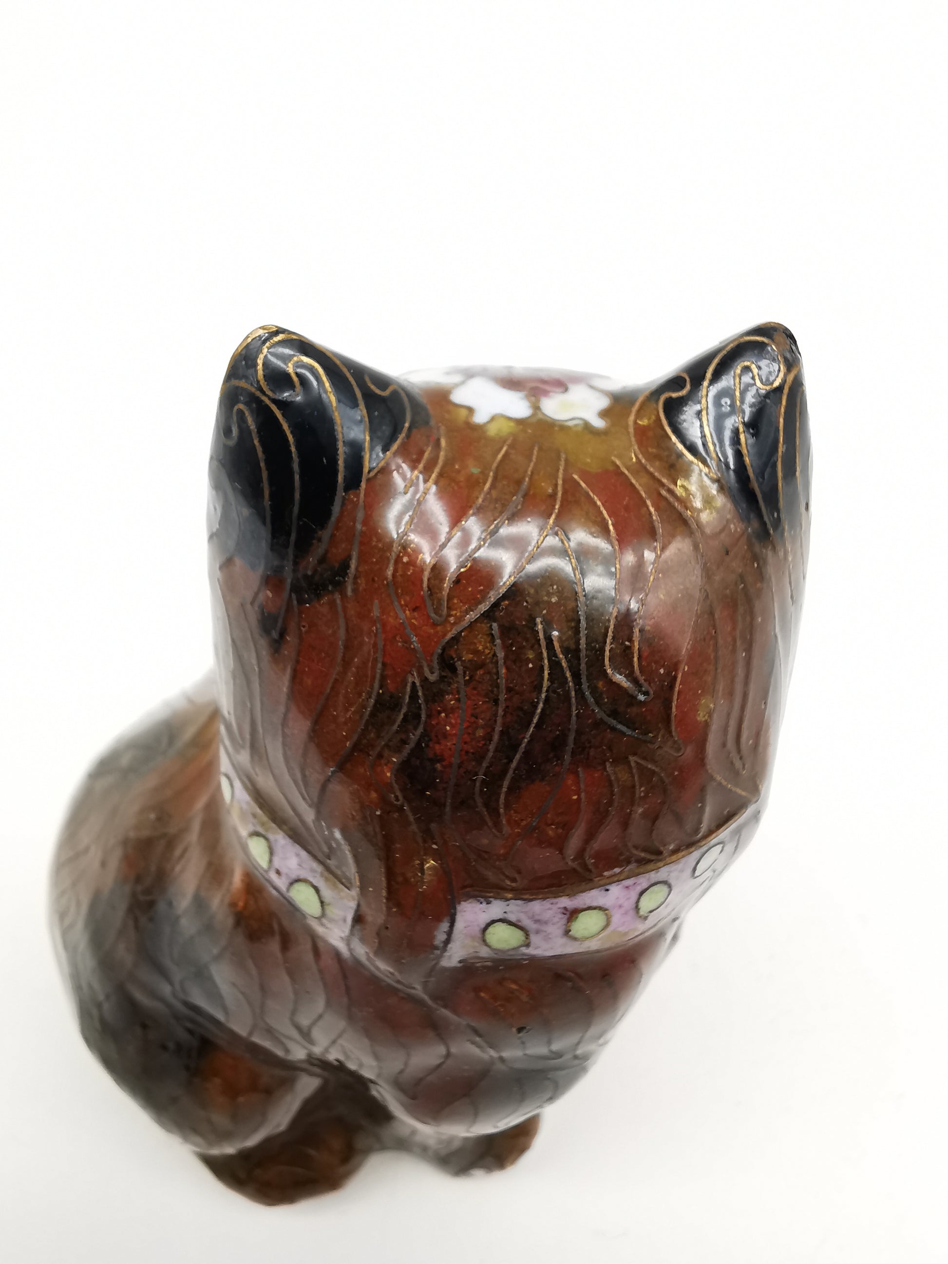 Vintage Chinese Cloisonné Cat Figurine – Handcrafted Enameled Brass Kitten, 11 cm tall