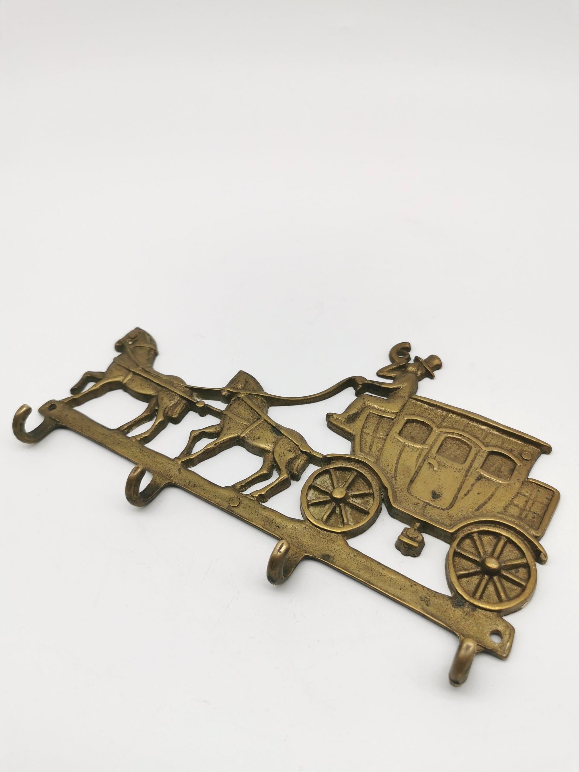 Vintage Solid Brass Horse and Carriage Wall Key Rack – 4-Hook Entryway Organizer