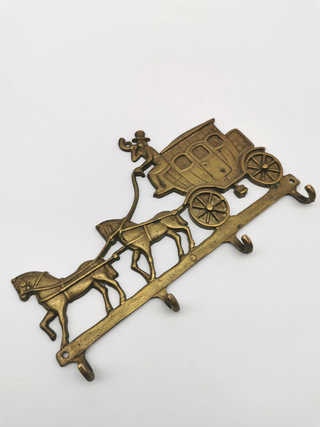 Vintage Solid Brass Horse and Carriage Wall Key Rack – 4-Hook Entryway Organizer