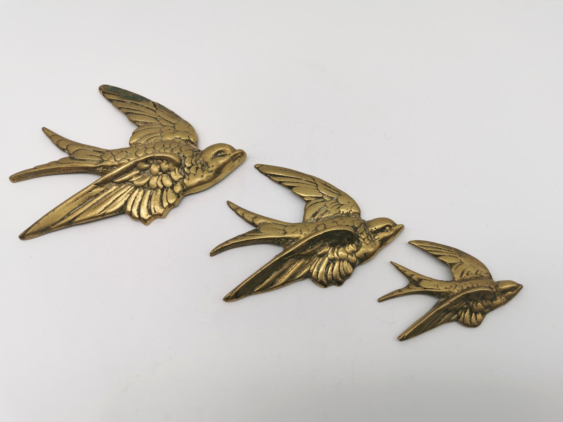 Vintage Brass Flying Swallows Wall Art – Mid-Century Graduated Birds Set of 3