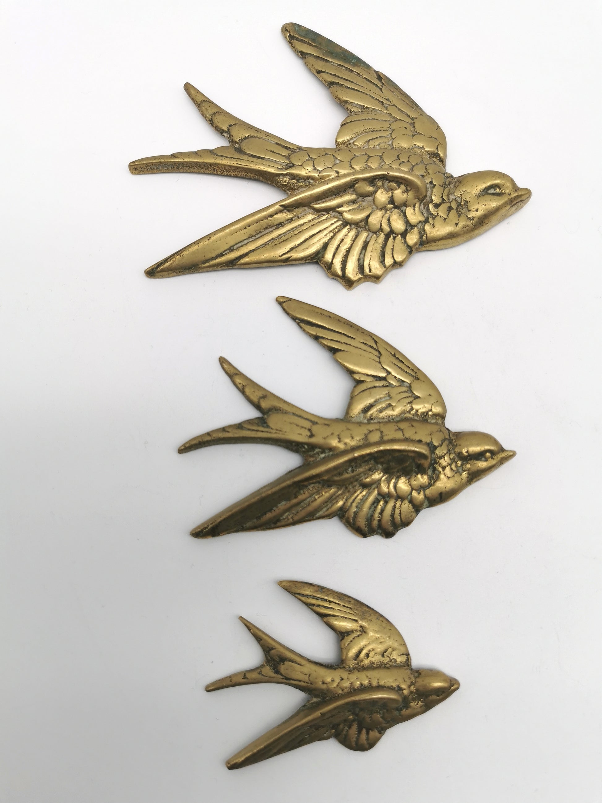 Vintage Brass Flying Swallows Wall Art – Mid-Century Graduated Birds Set of 3