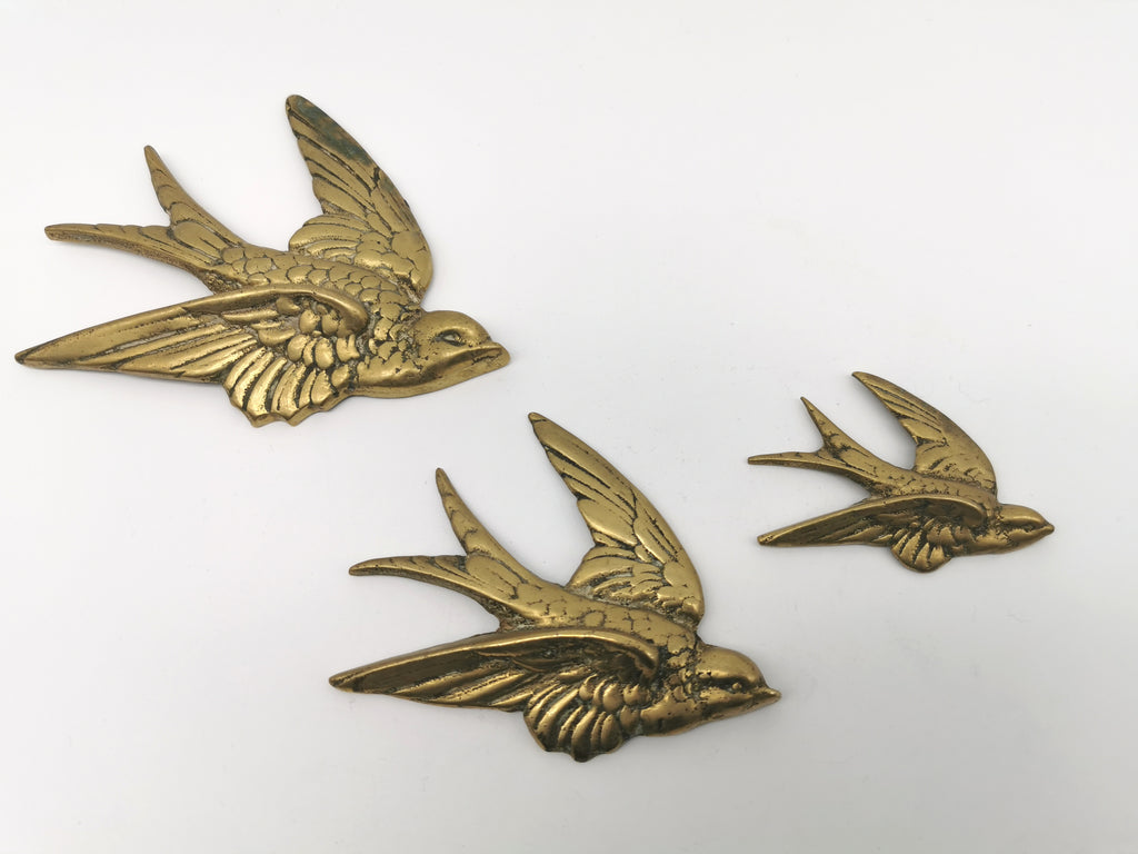 Vintage Brass Flying Swallows Wall Art – Mid-Century Graduated Birds Set of 3