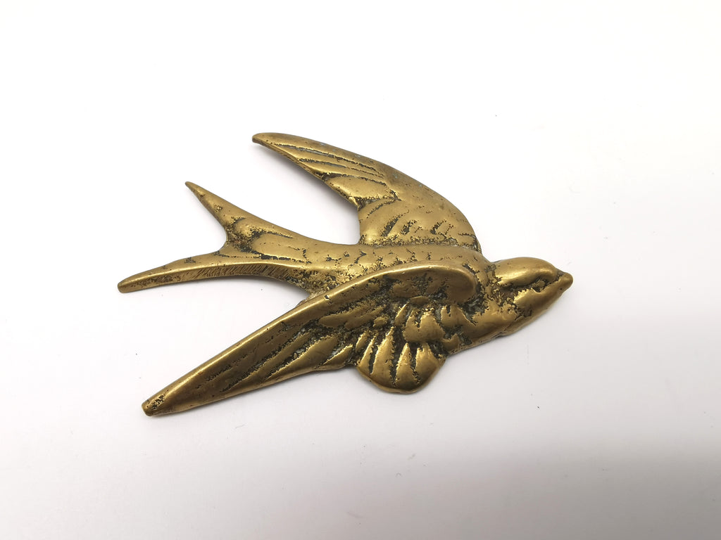 Vintage Brass Flying Swallows Wall Art – Mid-Century Graduated Birds Set of 3