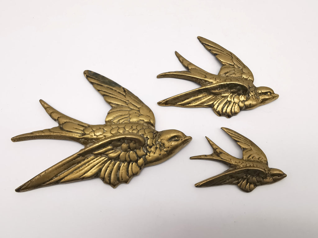 Vintage Brass Flying Swallows Wall Art – Mid-Century Graduated Birds Set of 3