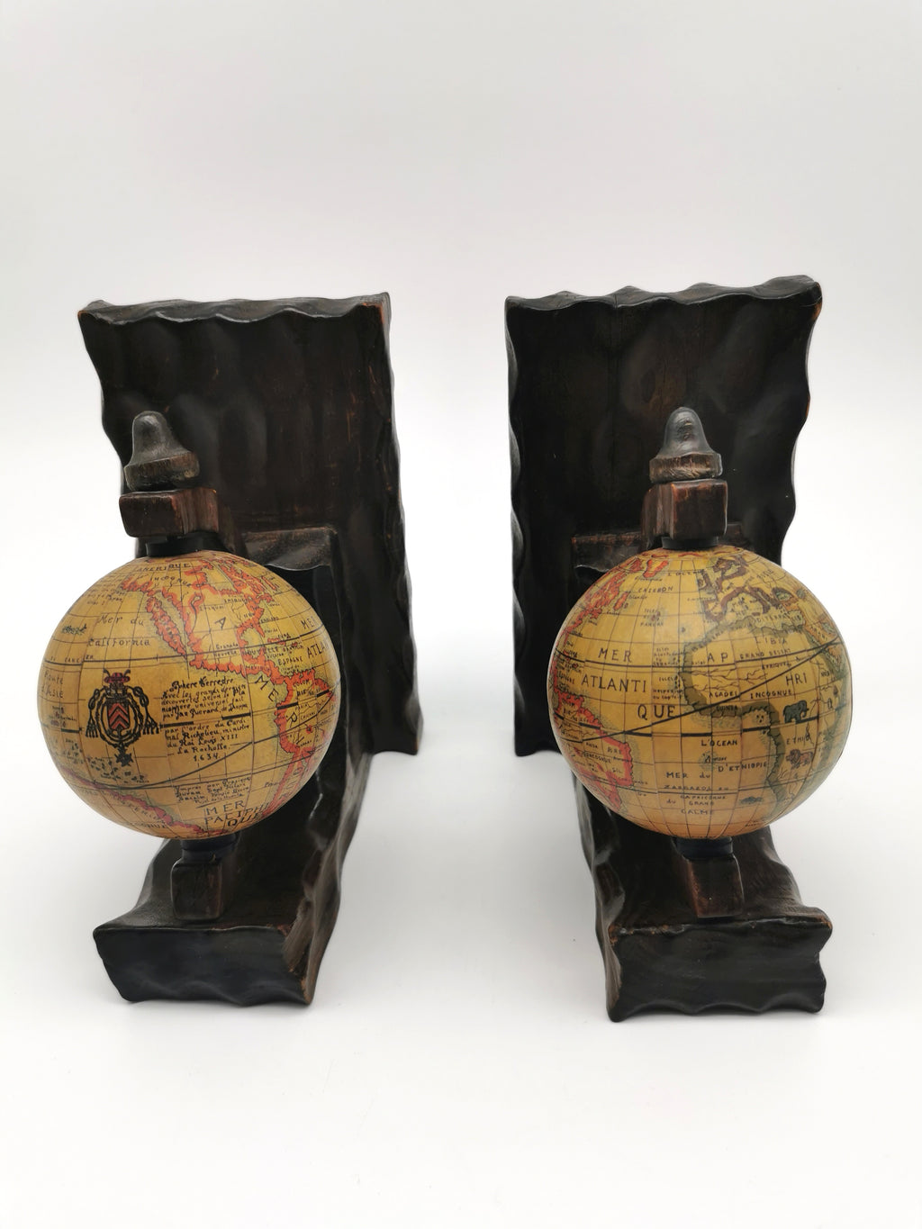 Pair of Vintage Old World Wooden Globe Bookends – Mid Century Hand-Carved
