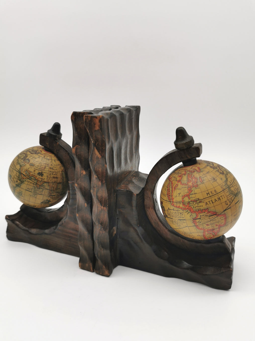 Pair of Vintage Old World Wooden Globe Bookends – Mid Century Hand-Carved