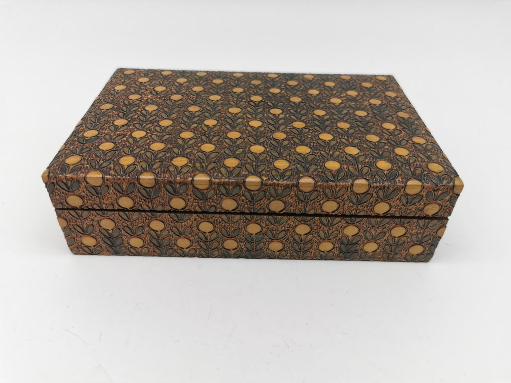 Vintage Mid-Century Pyrography Wooden Trinket Box - Stylised Floral Pattern