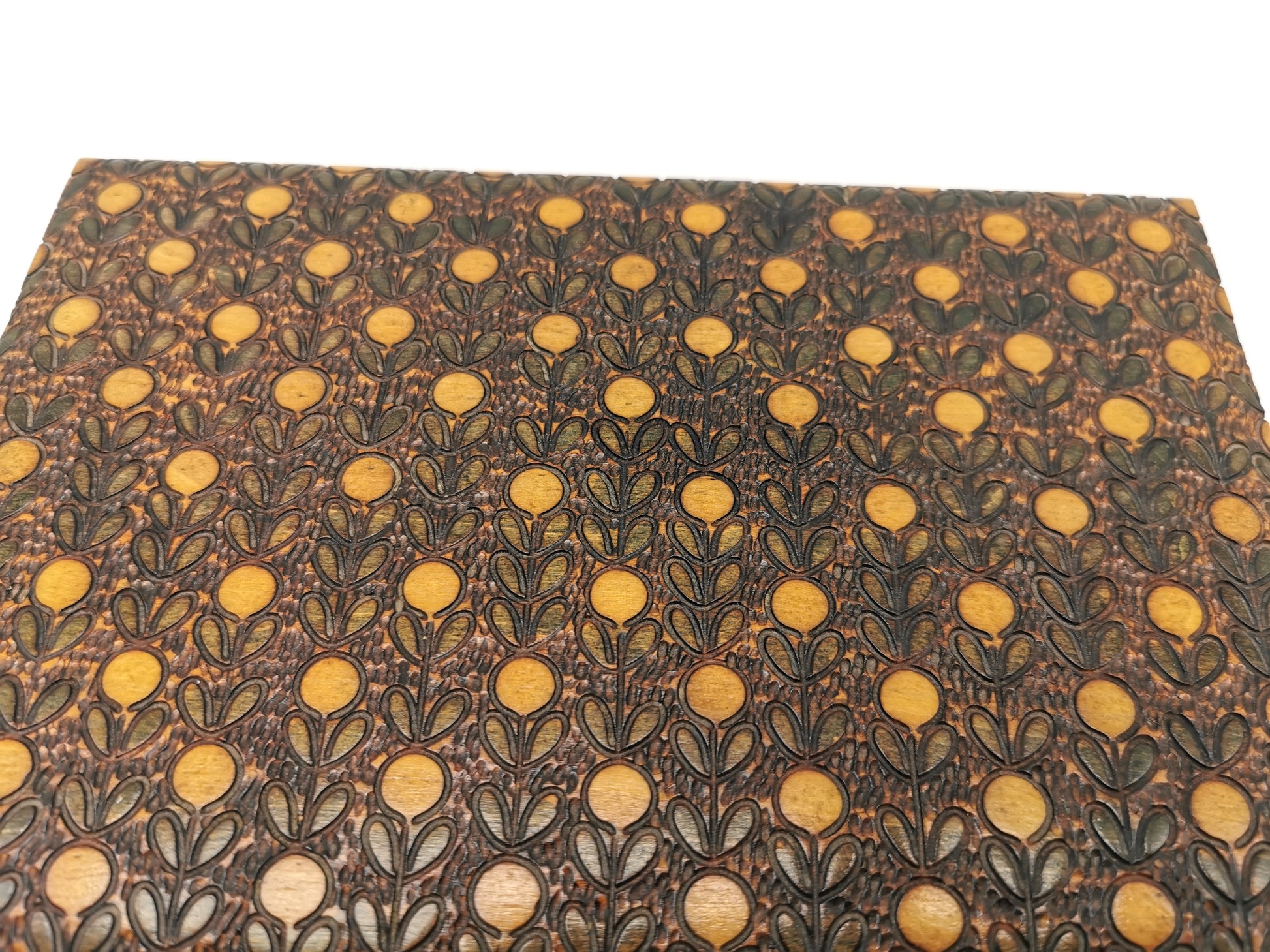 Vintage Mid-Century Pyrography Wooden Trinket Box - Stylised Floral Pattern
