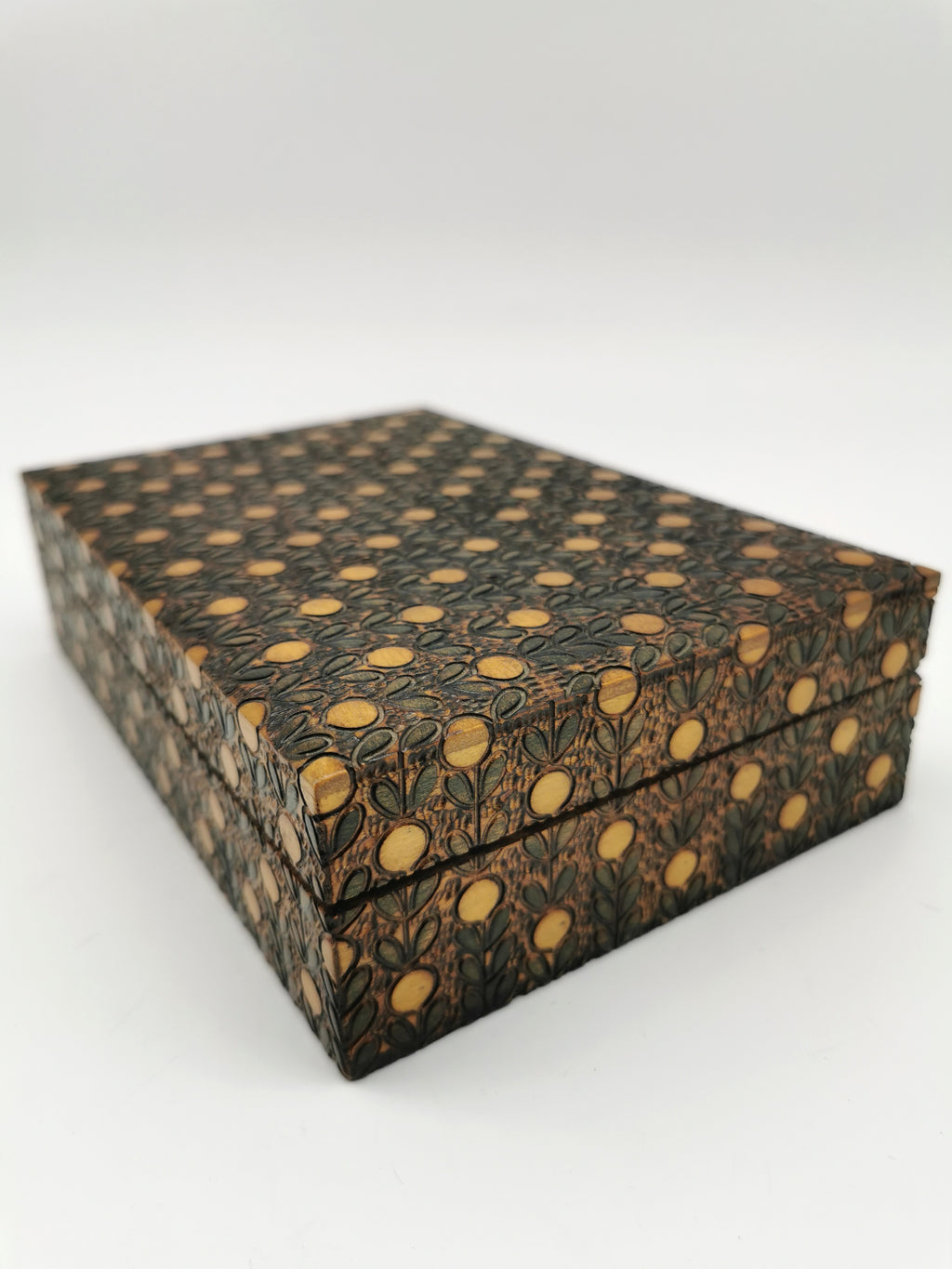 Vintage Mid-Century Pyrography Wooden Trinket Box - Stylised Floral Pattern