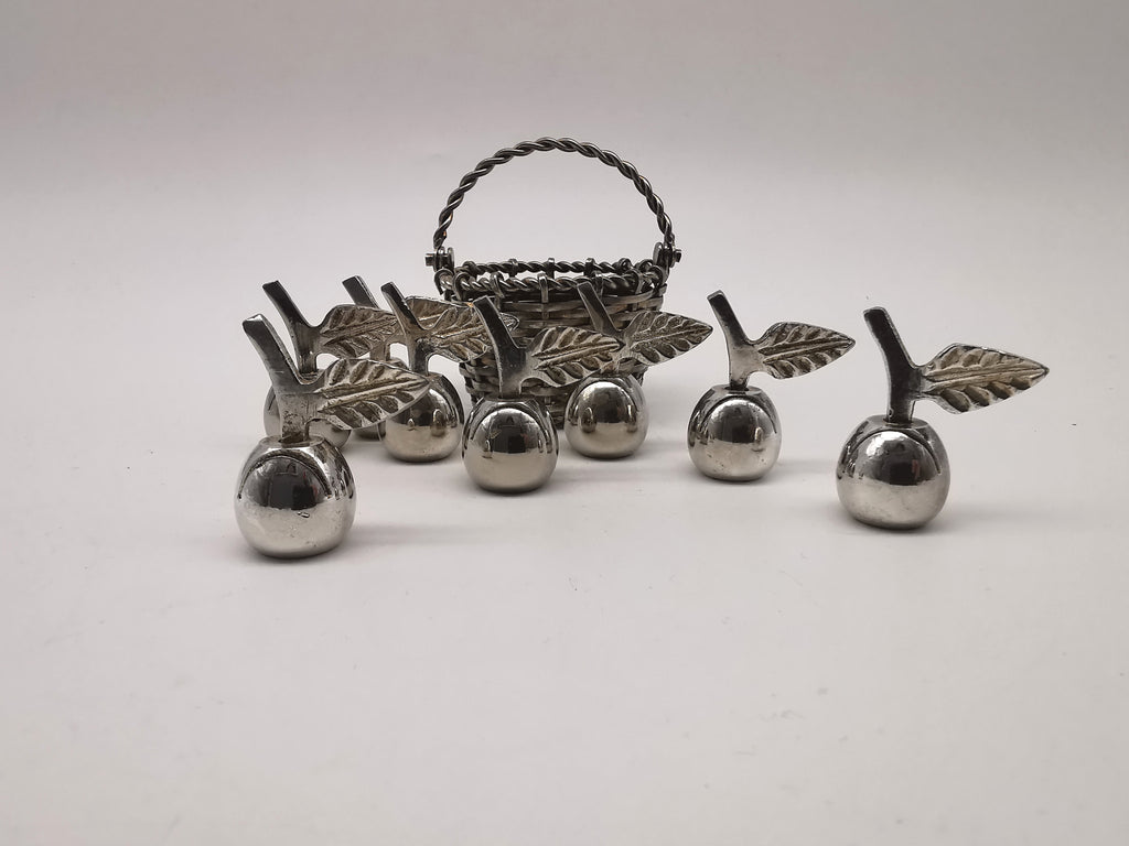 Set of 8 Vintage Silver Plated Apple Place Card Holders with Woven Basket