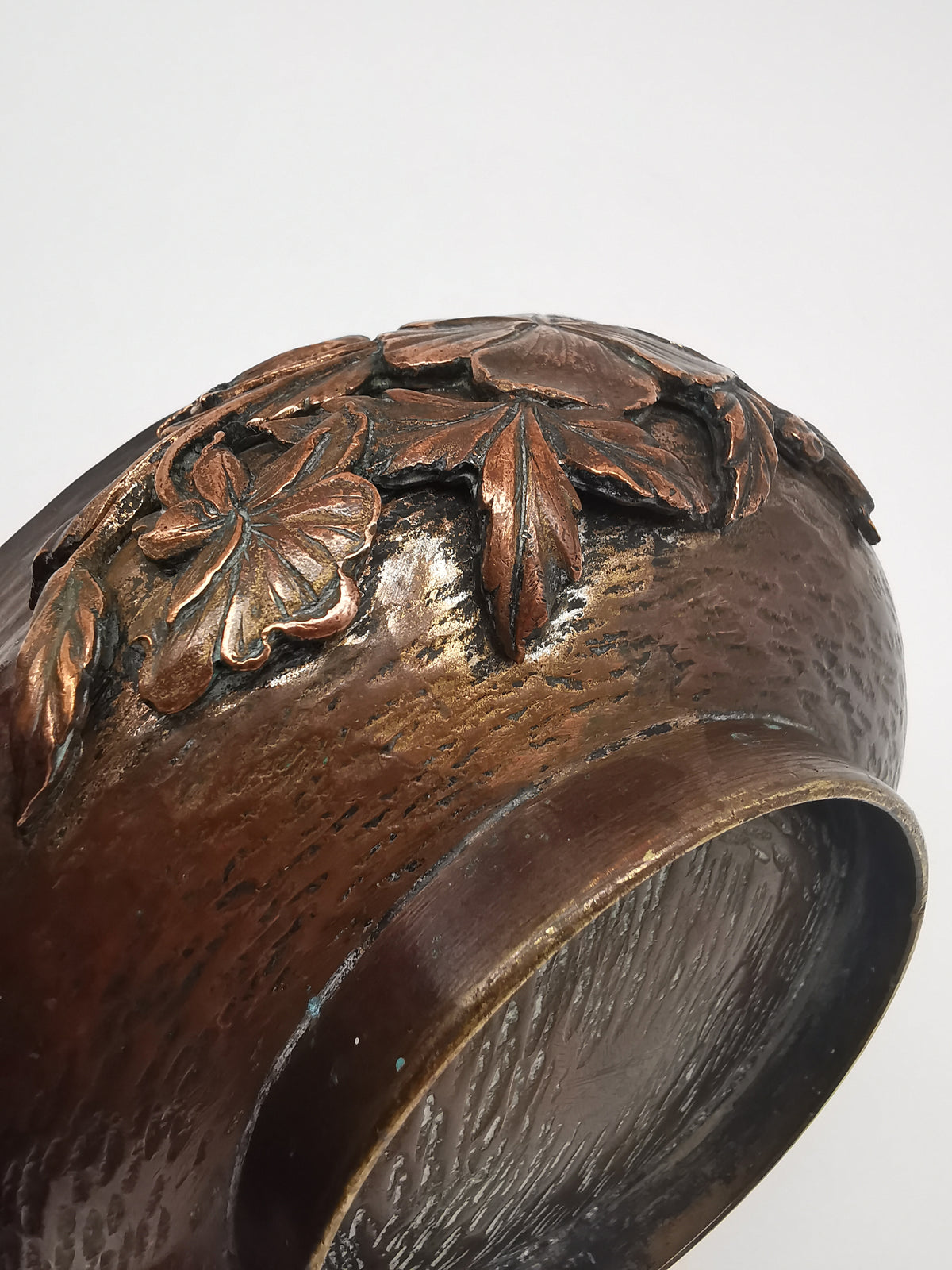 Antique Oriental Bronze Flower Basket Planter – High Relief Floral & Bamboo Handle (15cm height)