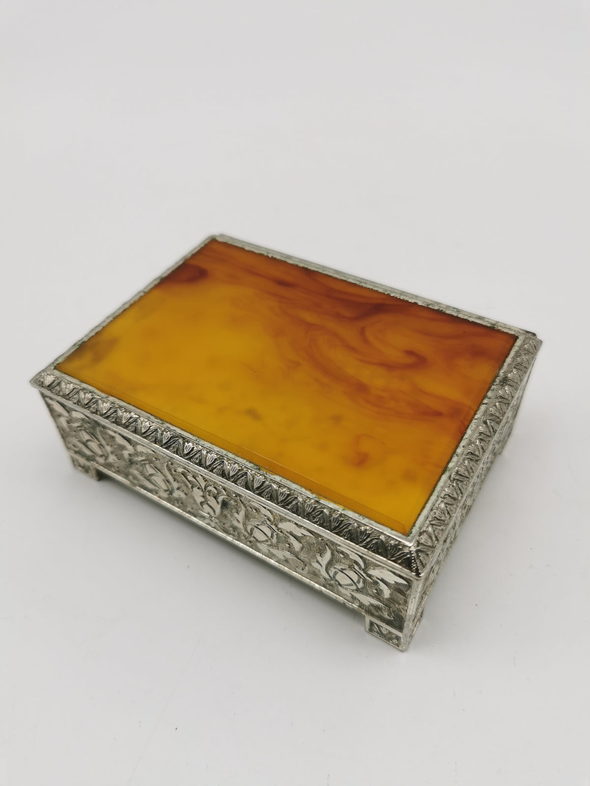Vintage Highlands Silver Plated Trinket Cigarette Box Faux Amber Butterscotch Lucite Lid