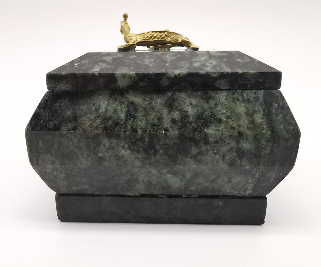 Vintage Green Serpentine Stone Trinket Box with Lizard Finial