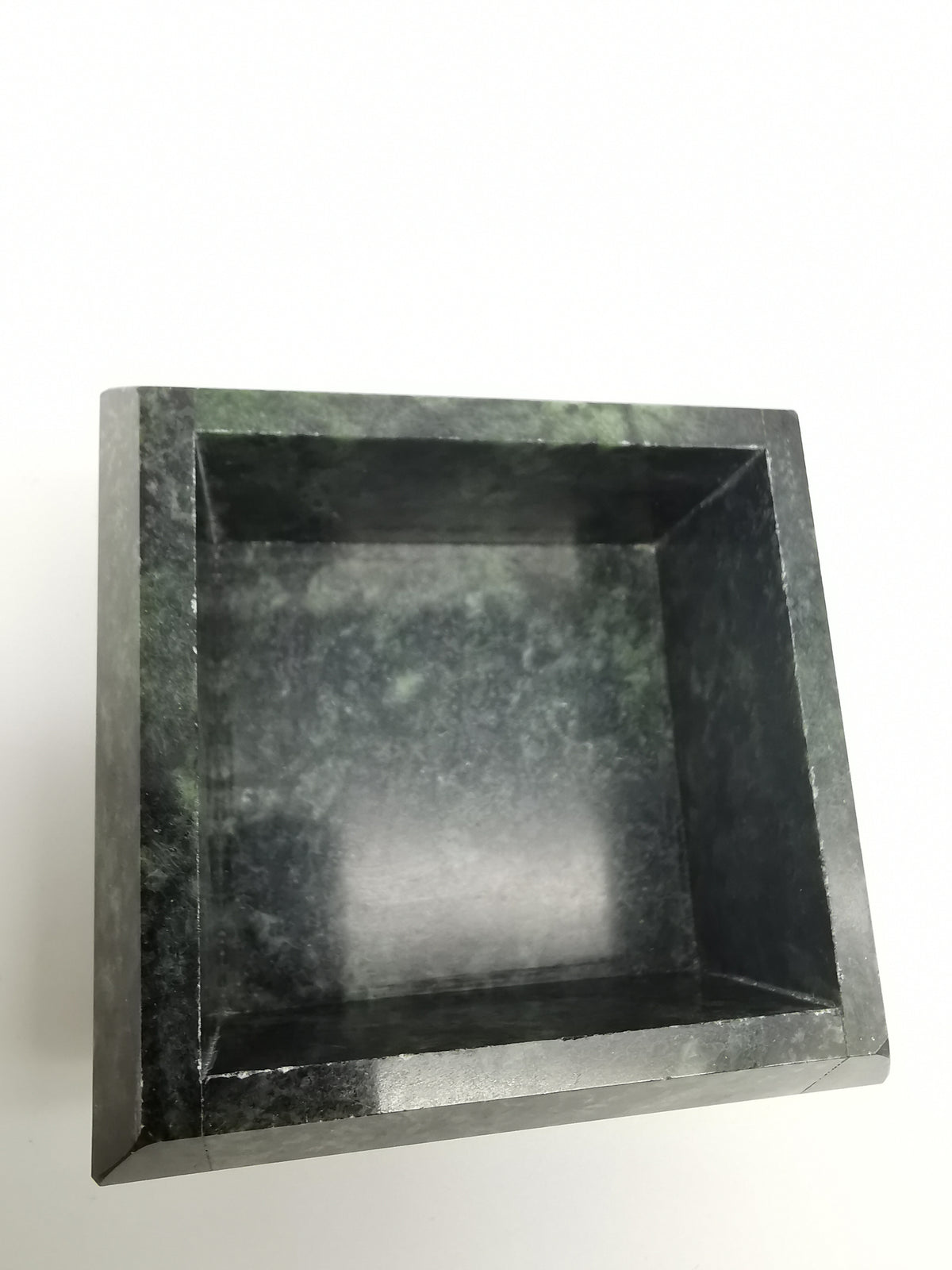Vintage Green Serpentine Stone Trinket Box with Lizard Finial