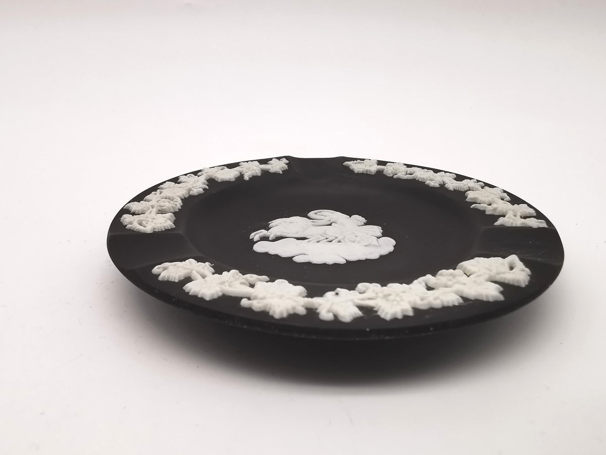 Vintage Wedgwood Black Jasperware Chariot Small Trinket Dish/ Ashtray