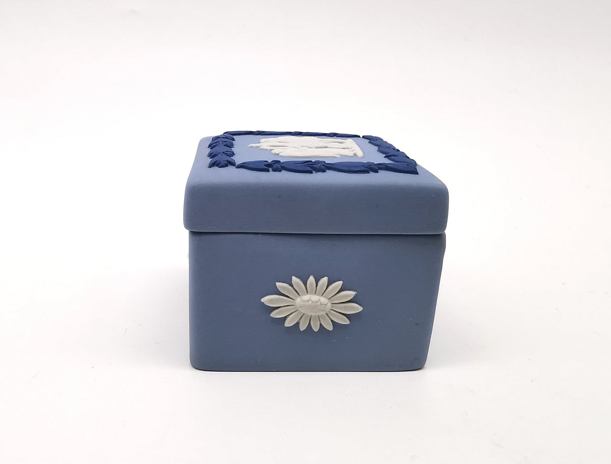 Vintage Wedgwood Blue Jasperware Tri-Colour Small Square Trinket Box