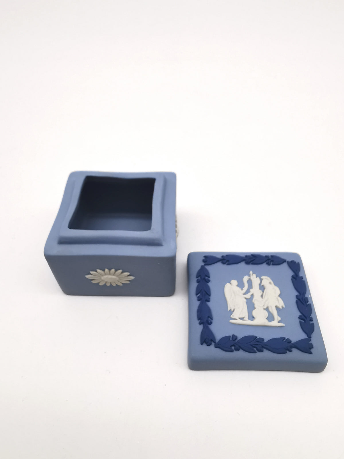 Vintage Wedgwood Blue Jasperware Tri-Colour Small Square Trinket Box
